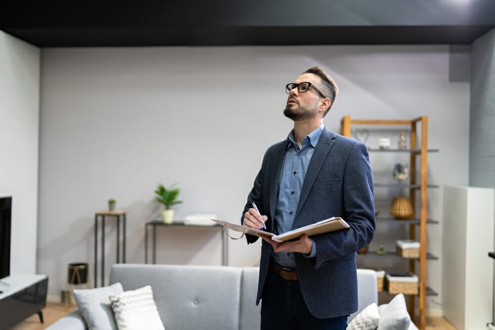 Real,Estate,House,Appraisal,And,Home,Check