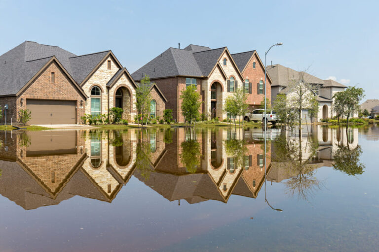 Houses,In,Houston,Suburb,Flooded,From,Hurricane,Harvey,2017