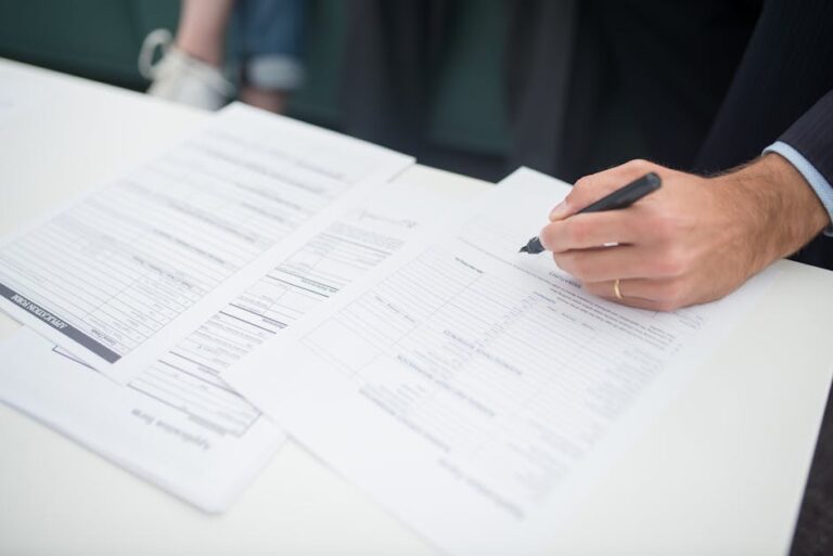 commercial claims adjustment